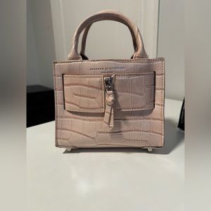 Brandon Blackwood Kuei Croc Cream